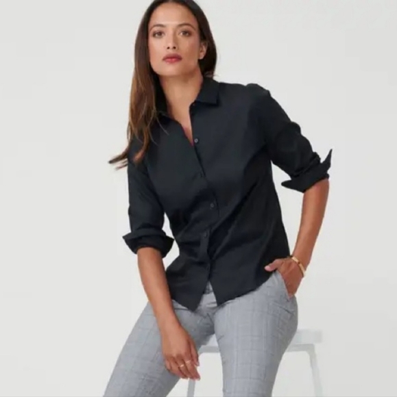 EVERLANE BLACK COTTON BUTTON DOWN POPLIN TOP SIZE XS NWOT - Picture 1 of 3